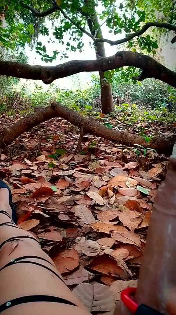 KiraFri: Gadis-gadis liar di hutan India