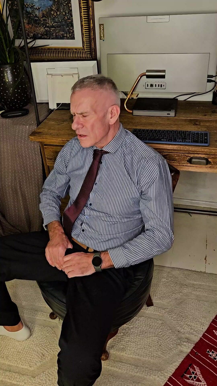 coachjclondon: Coach Jc kåt efter jobbet