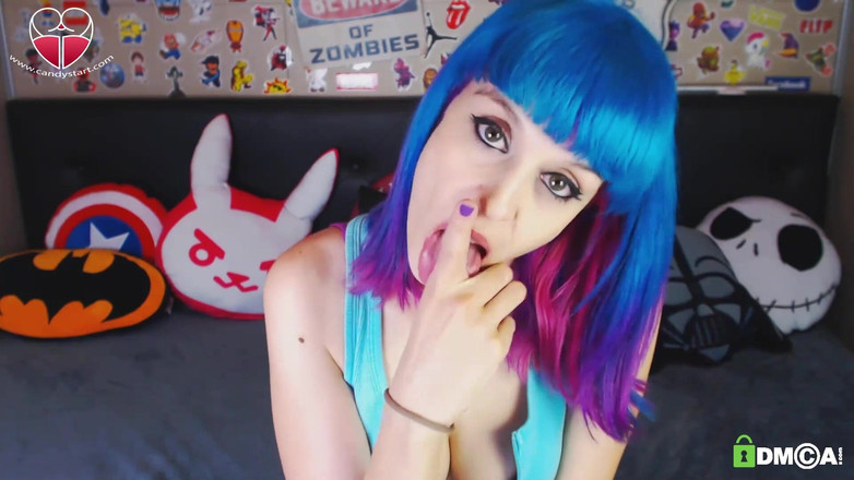 Candystart Videos: Хочеш знати, що я хочу робити з твоїм членом?