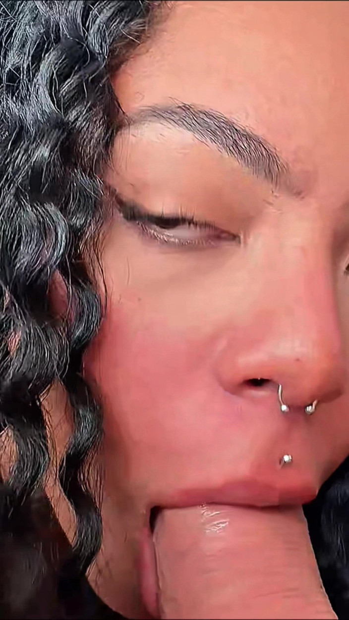 Johnny Grey: 그녀의 질투하는 남친은 우리의 하드코어 섹스에 대한 복수 비디오를 얻을 것이다