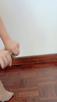 Bege nylon e super stilettos altos