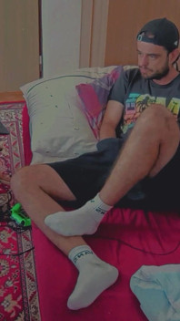 I Am Playing in My Bed