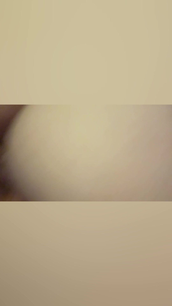 Hot dick in your ass: Поки коханець має спосіб, ця дупа належить мені, я трахаю цю дупу