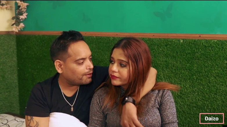 Daizo Premium: Desi Couple Caught Red Hand During Sex in Hotel