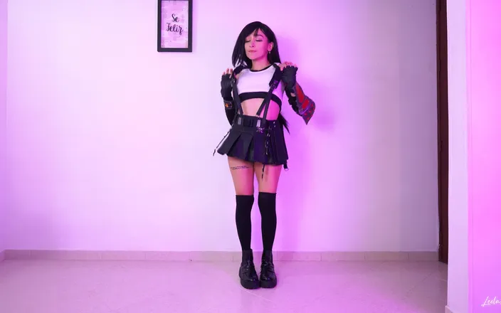 Leela Moon: Tifa Lockhart Dances Sensually, Twerks and Seduces You