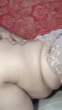 Desi Pakistanlı çift Netu ve kocasının amını sikiyor, Desi Pakistanlı çiftten Chut Chudai ve kocası