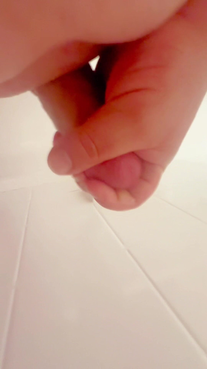 Scott Milk: Volete fare una doccia con me piccola?