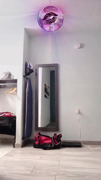 Živý přenos v pátek v noci