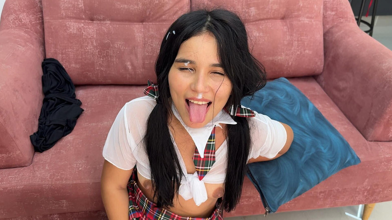 JazminPalvin: 큰 자지를 빨아주는 거유 밀프