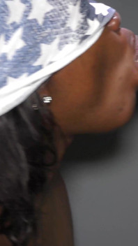 Ebony teen děvka miluje BWC a polyká všechno moje sperma