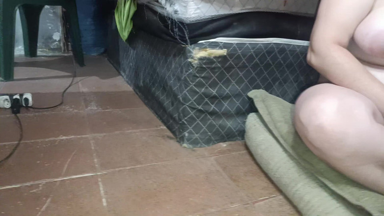 Cuckold Couple Swing: 나는 내 커클드가 흑인 황소에게 자신이 주지 않는 쾌락을 준 것에 감사하게 만들었다