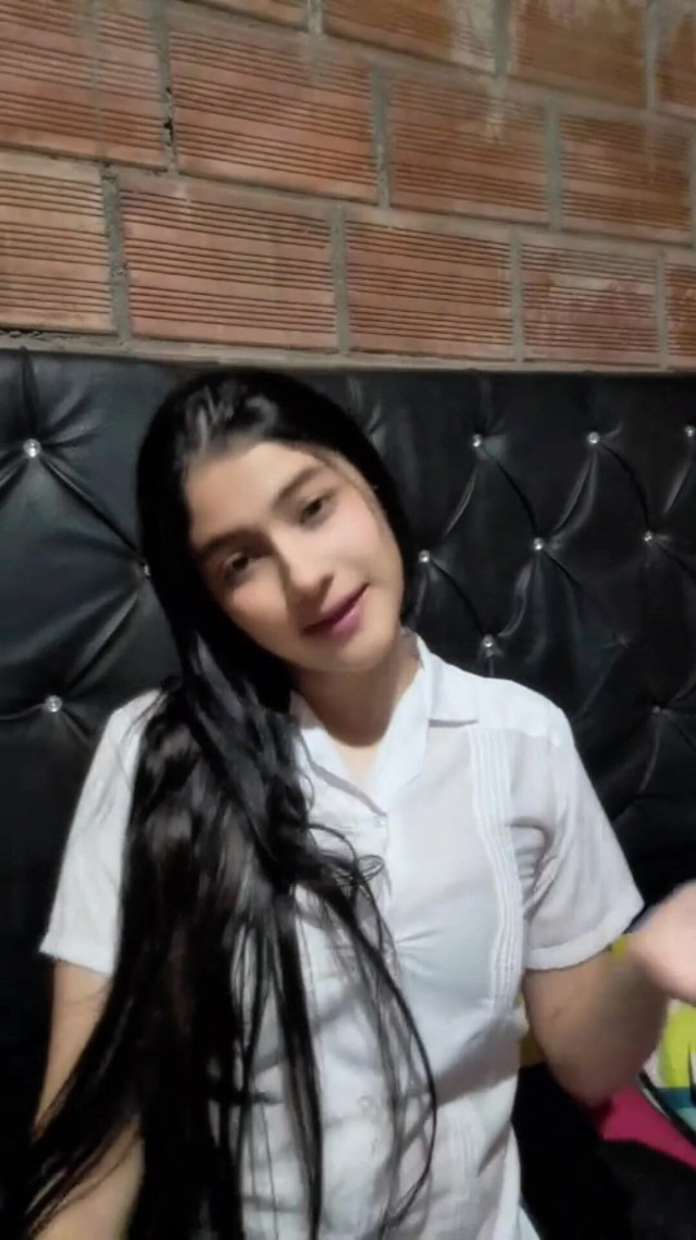 Stepmom's Wild Creampie Shakes the Bedroom (Yulieth Gomez) Stepmom's Wild Creampie Shakes the Bedroom (Yulieth Gomez)