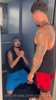 I Discover This Latin Boy in the Elevatormy Big Cock Fucks Him