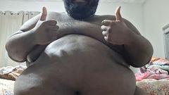 Andrew Adams: Я использовала водяной насос, чтобы накачал мой маленький пенис