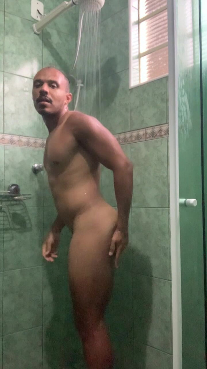 Ken Wild: Ich dusche und warte darauf, dass mein Freund mich heiß...