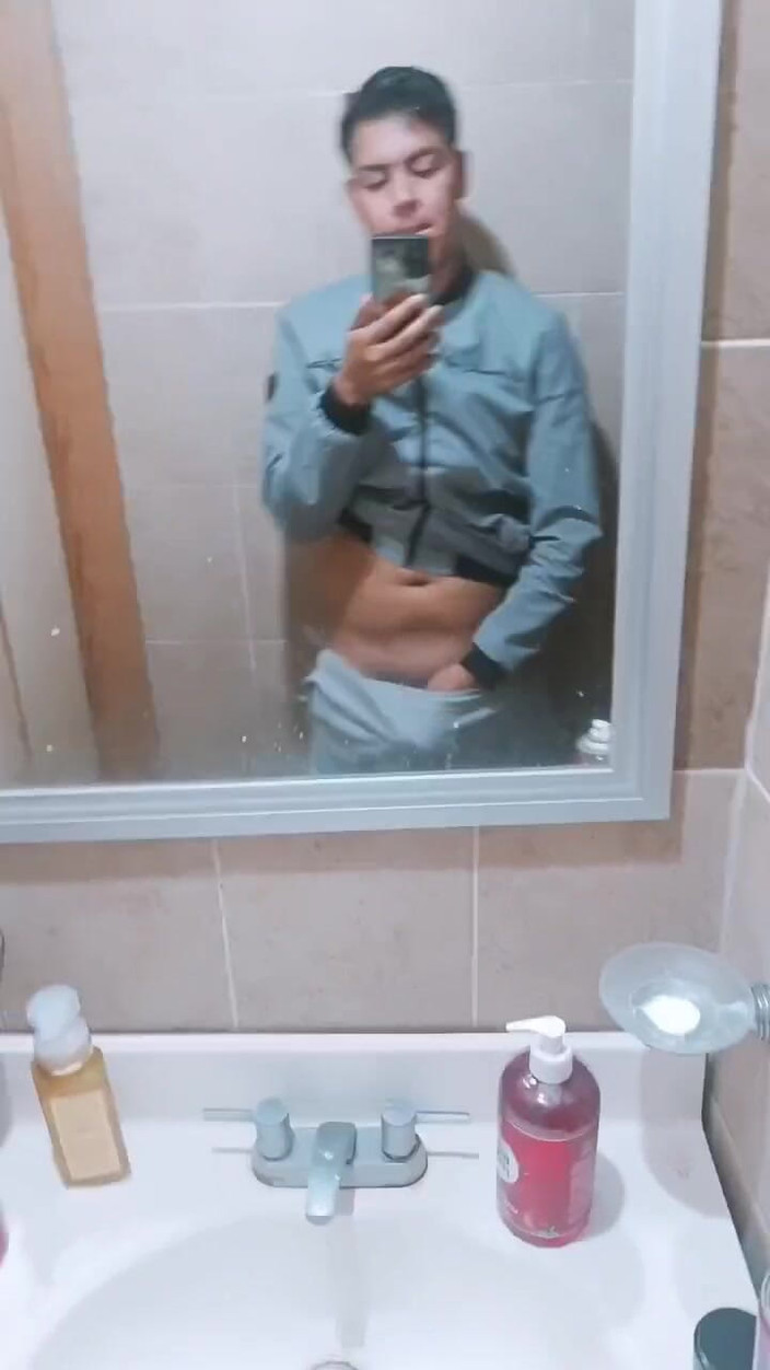 Rinomx: Primeira Masturbação do Ano