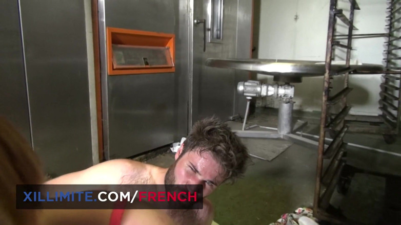 French girls at work: Fırında anal seks
