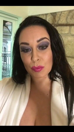 Anastasia Lux: Ось відео історії в прямому ефірі з мого Instagram перед зйомками