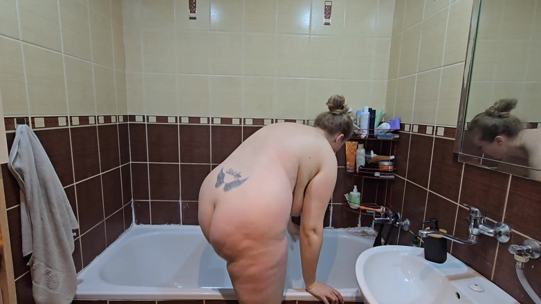 HNC Productions: Busty BBW Shows Her Big Natural Tits and Shaves Her...