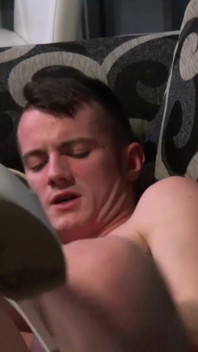 Macecha Amber D chce naučit sex Sam B