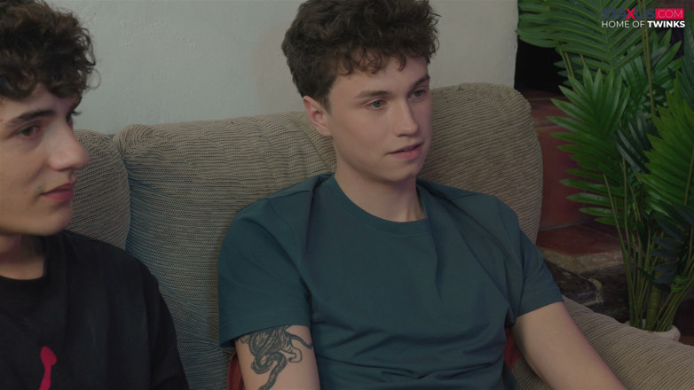 Staxus: Home of Twinks: Staxus Show Me How You Kiss Your Girlfriend