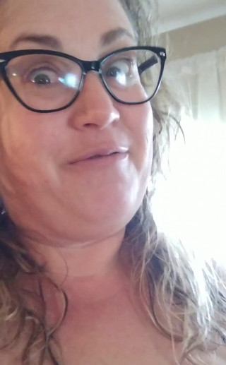 Lily Bay: Baru mandi