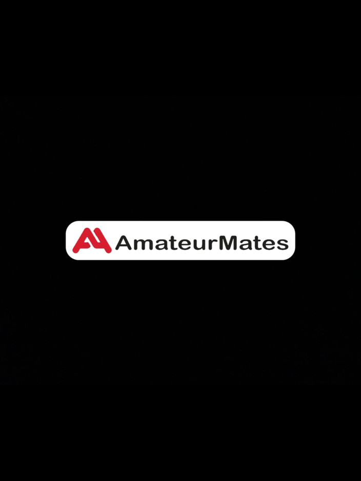 AmateurMates: Garoto Pego Se Masturbando Em Sua Cama Pela Janela Da...