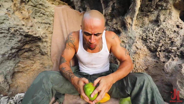 Kinky Bites Gay: King Noire: Man Vs. Mango