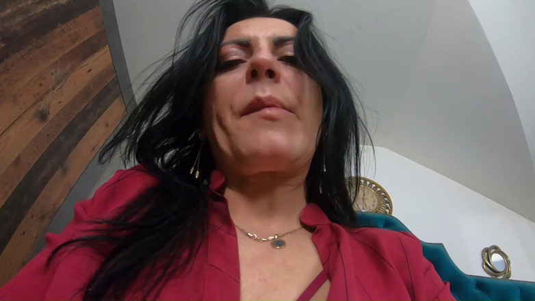 MilfyCalla: Open Your Mouth, I Want to Piss - I'll Put on...