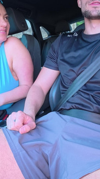 Klara Se Pone Cachonda En El Auto Y Quiere Tocar Mi Dotado Blanco!