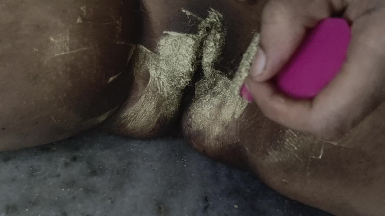 zarahkhan: Desi bhabi tẩy lông