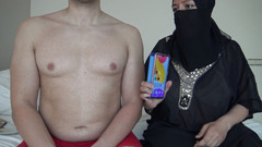 Souzan Halabi: Cuckold-ehefrau im hijab ruft nach großem schwanz auf