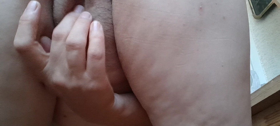 Lesbian-candys: Detail zralé, baculaté kundičky masturbované k rychlému orgasmu
