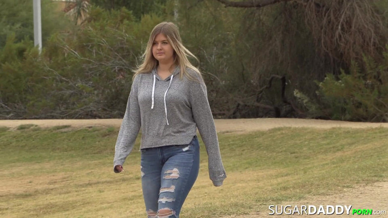 Sugar Daddy Porn: Classificação: 9/10 Seguro não seria hit and run de Zoey Pippen,...