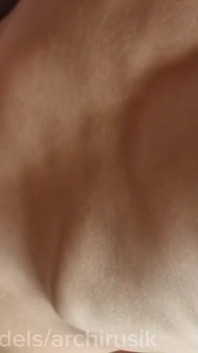 Une Salope Femdom Éjacule D’un Orgasme Sauvage Avec Un Papa - Pas De Préservatifs, Juste Des Grosses Bites !