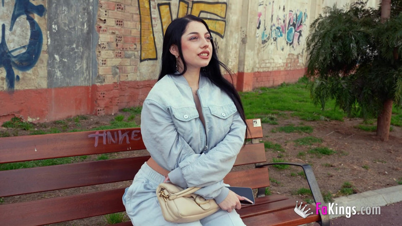 FAKings: Roma Amor'a sert bir sikişle pornoya hoş geldiniz!