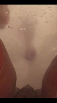 When You Feel Like Making a Bath Bomb Video, but the Pussy Steals the Show