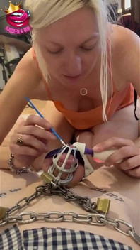 Chastity Cage mengusik