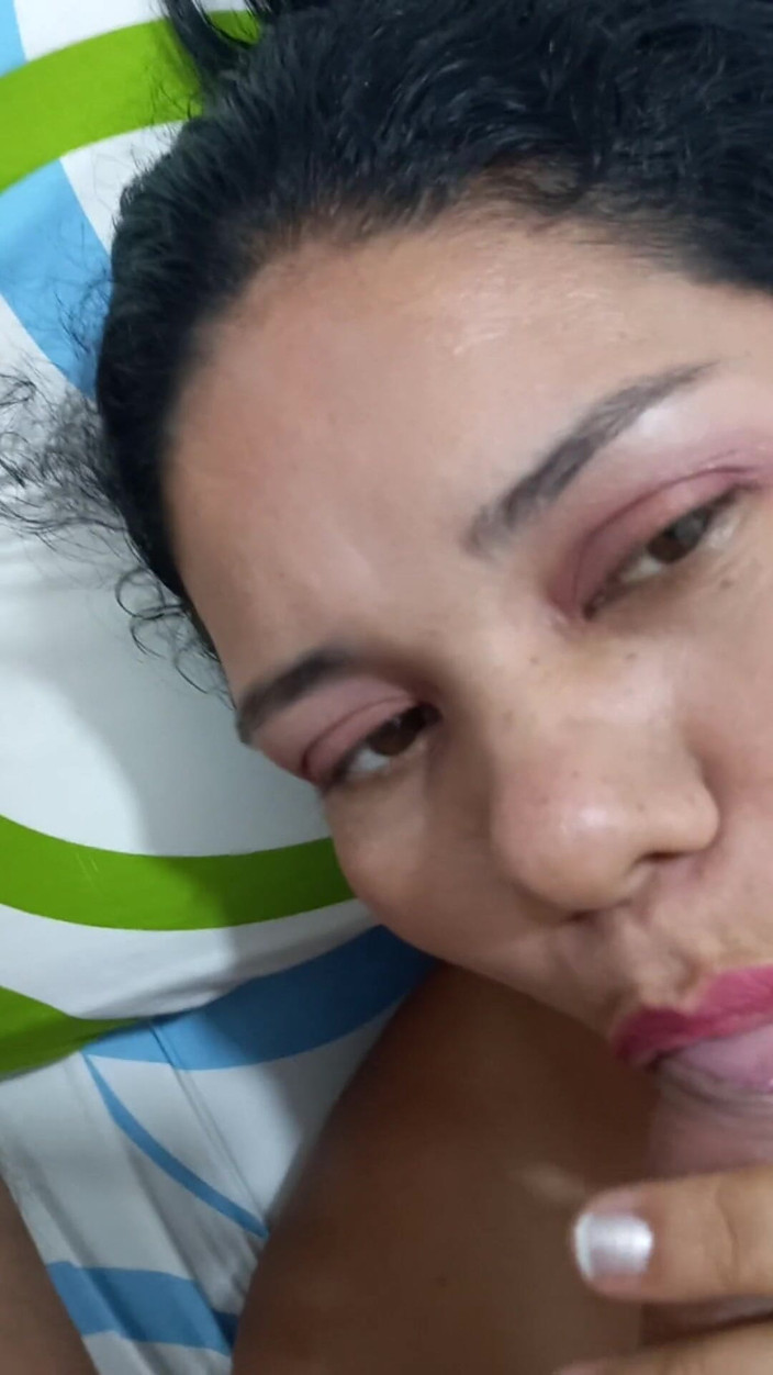 Valkyrieandluigy: Saya suka blowjobs awek ini