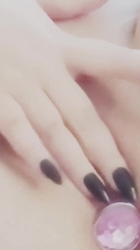 JOI ファックして一緒にイッちゃう!ムラムラした痴女妻は彼女の穴をファックするのが大好きです!