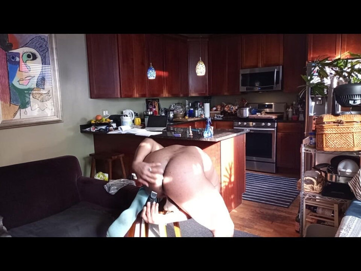 Kennie Jai: Гоління всього мого тіла для вас!