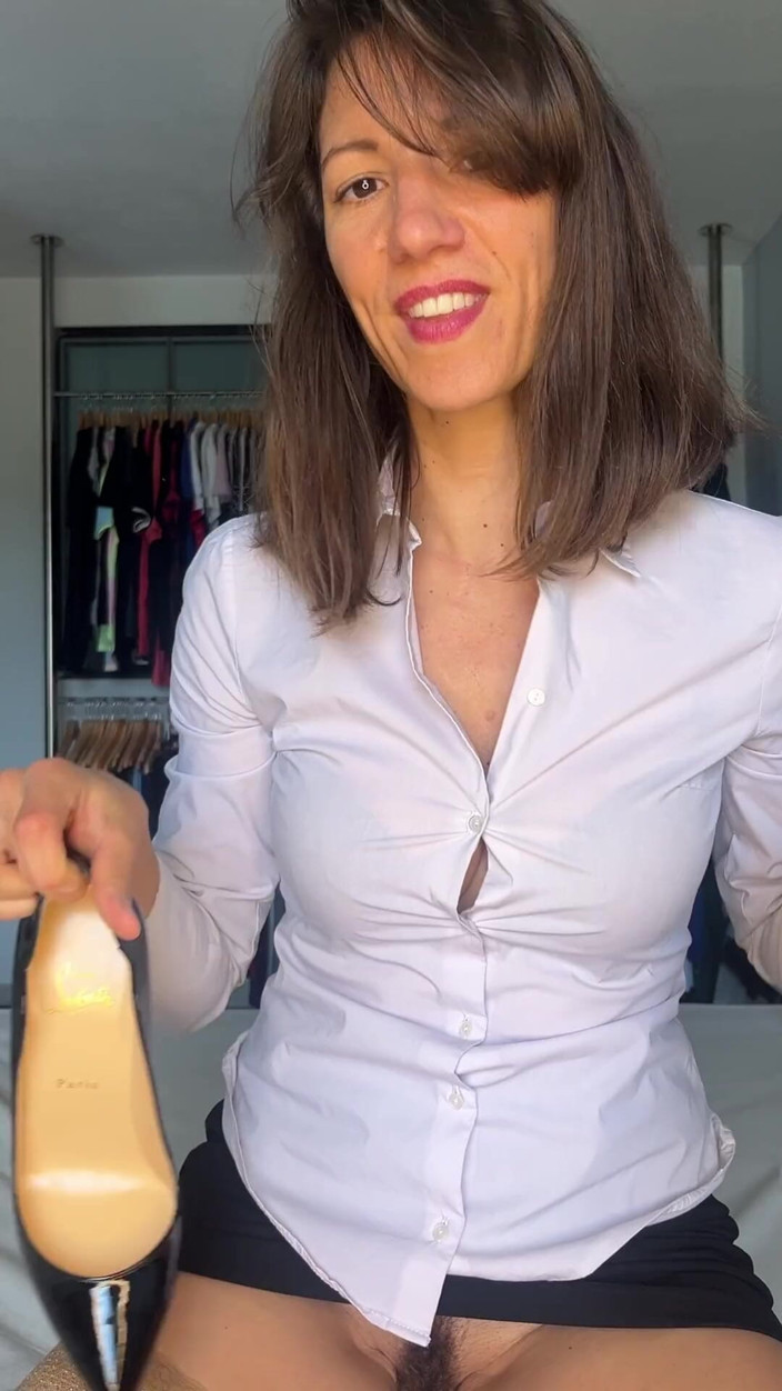 Lety Howl: Solo anal masturbação depois de um dia duro no trabalho