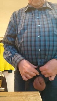 ¡Mastico tu protector de bragas usado!
