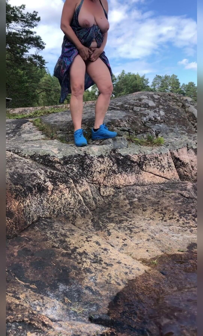 Hotwifekbh: Amateur Casero, Madura Tetona Esposa Meando 5