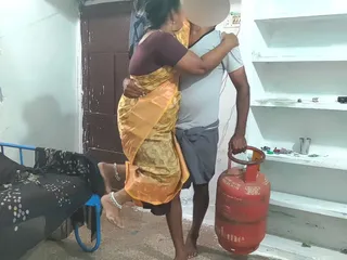 Macocha uprawia seks analny z pasierbem