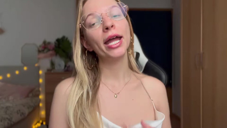 Goddess_Bella_Rae: Co je finanční dominance