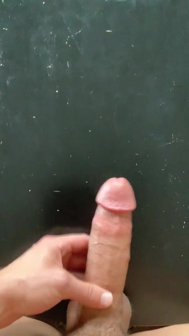 Edging4u89: Zawieszony kutas mnóstwo spermy