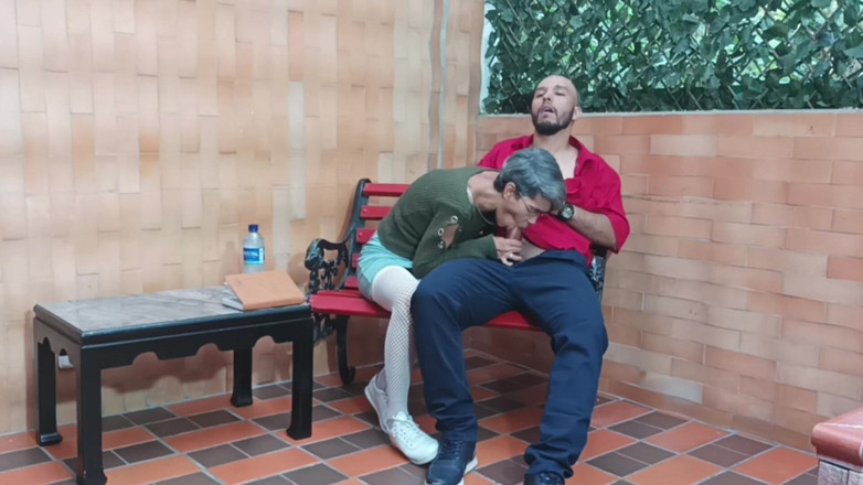 Swingersamateur40: Я люблю трахатися де завгодно - порно іспанською.