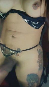 Very Hot and My Milk Thick and Sweet Cametela