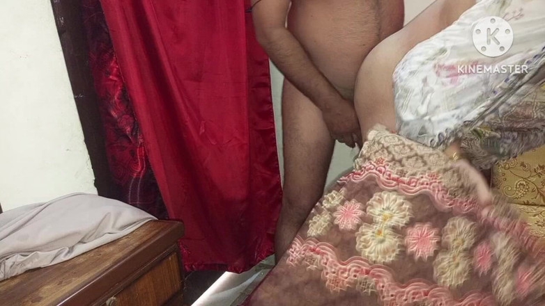 Lubnawife: Вирусное видео Sapna и видео ее сводной сестры Go Viral